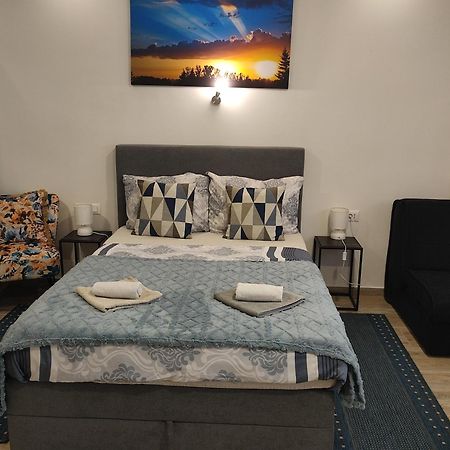 Apartments & Rooms 4 Rijeke Karlovac Bagian luar foto