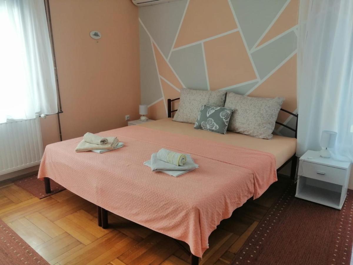 Apartments & Rooms 4 Rijeke Karlovac Bagian luar foto