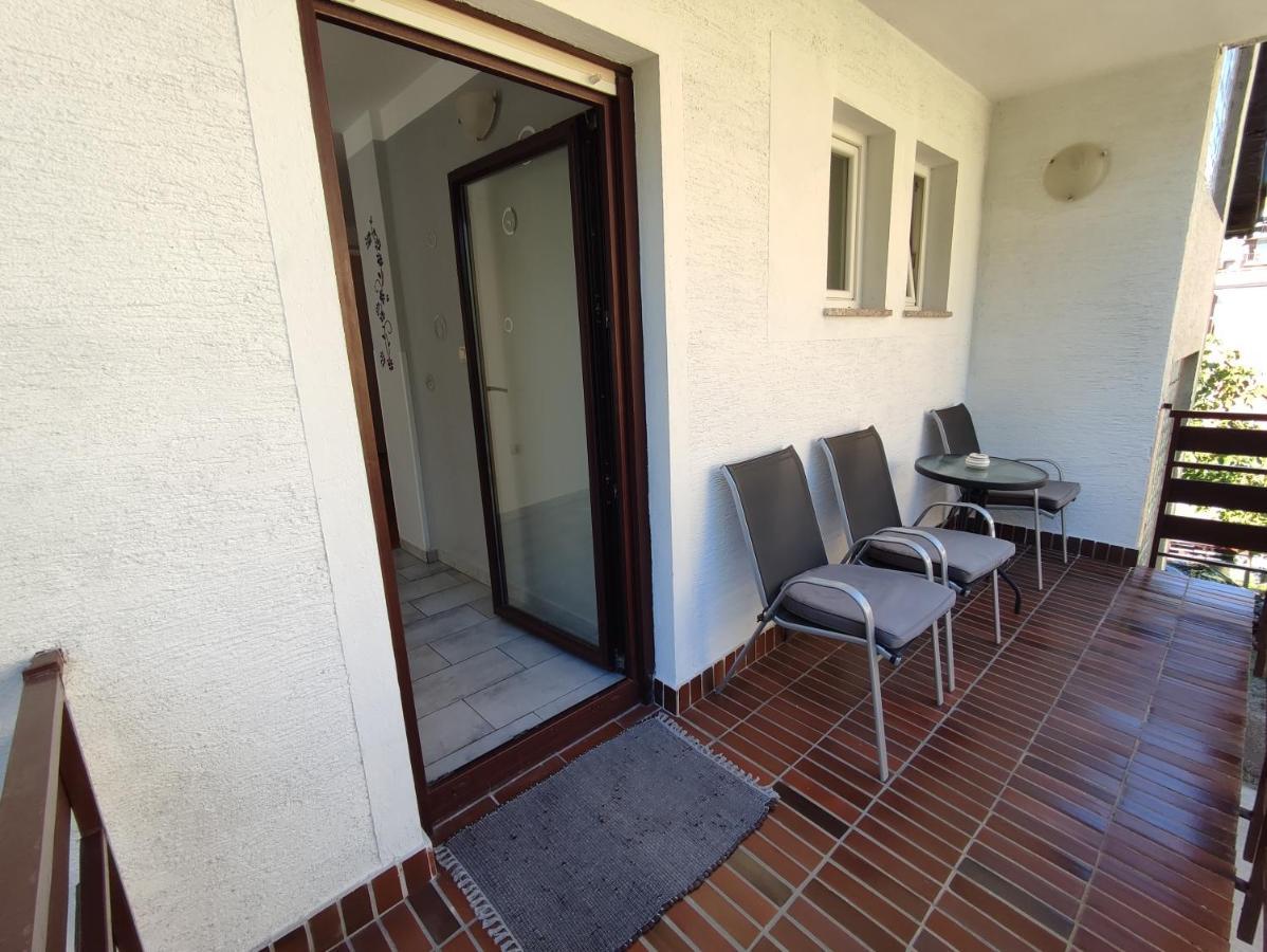 Apartments & Rooms 4 Rijeke Karlovac Bagian luar foto