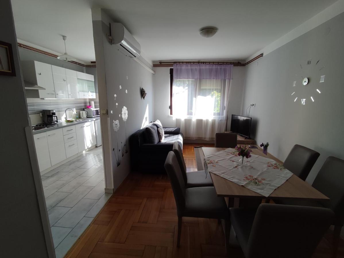 Apartments & Rooms 4 Rijeke Karlovac Bagian luar foto