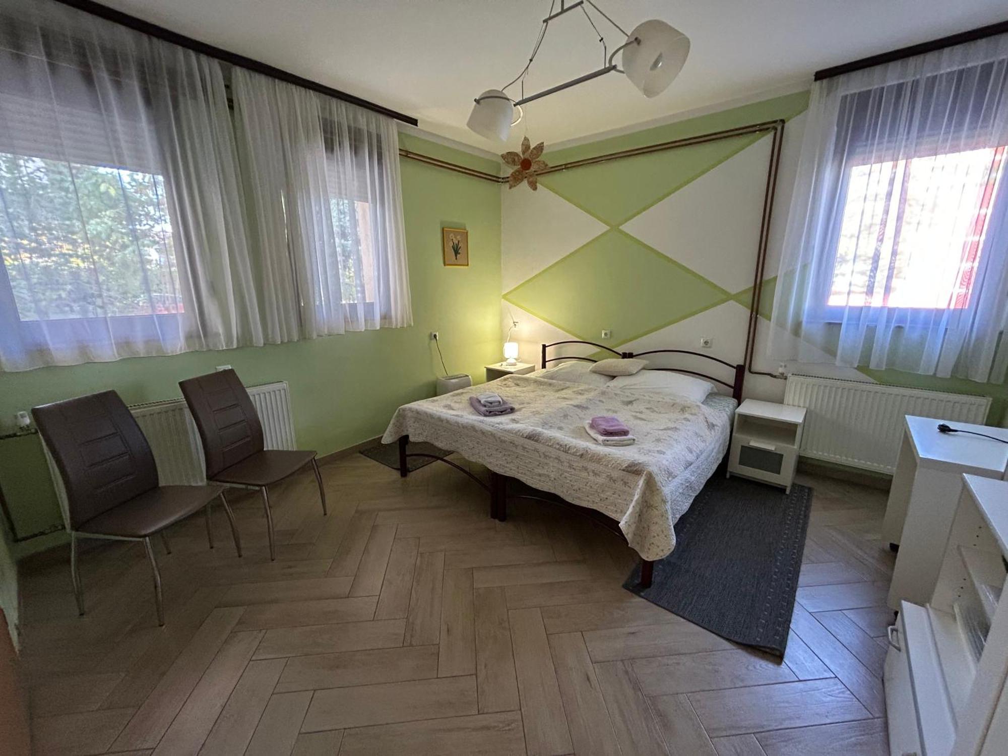 Apartments & Rooms 4 Rijeke Karlovac Bagian luar foto