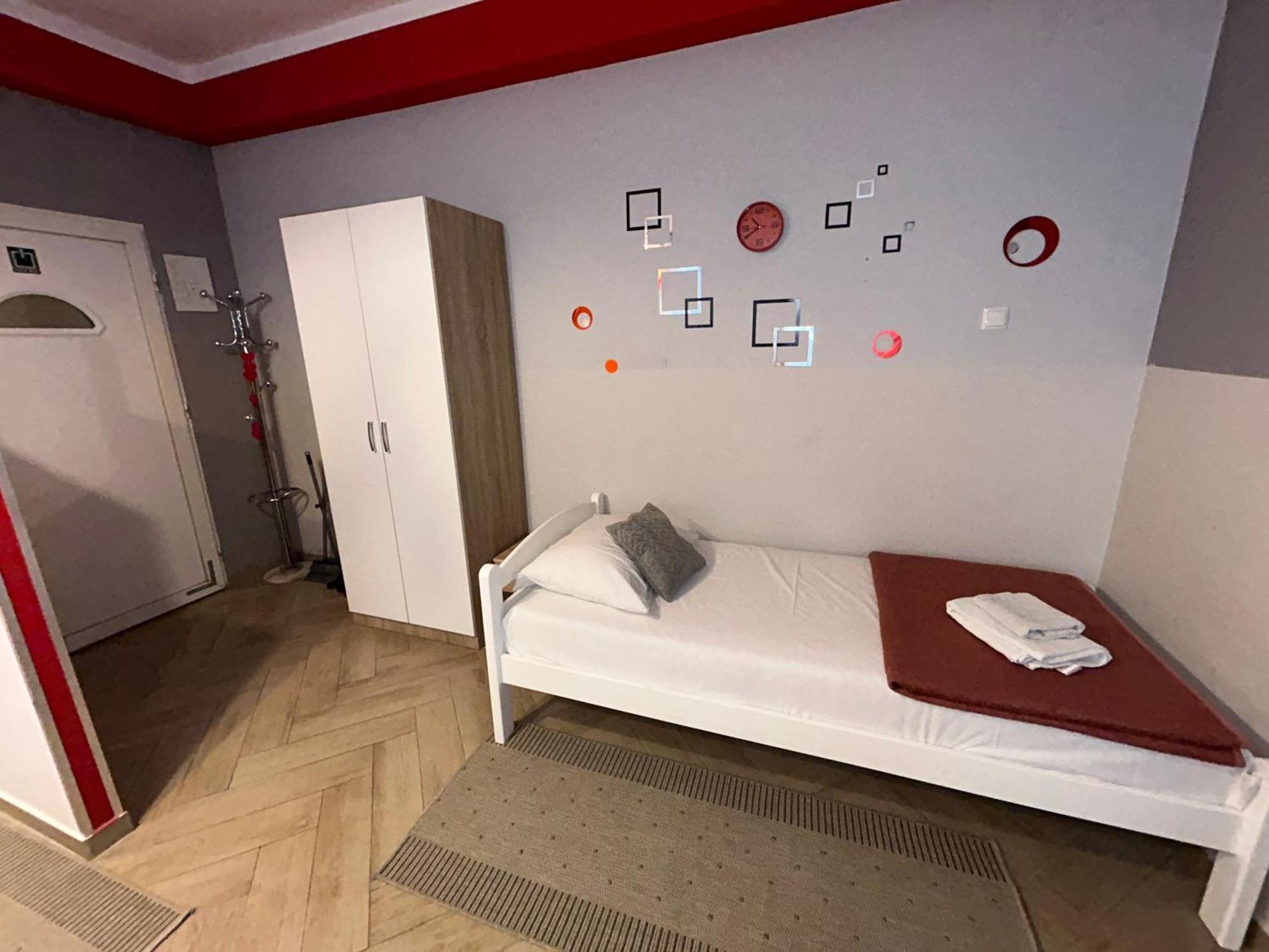Apartments & Rooms 4 Rijeke Karlovac Bagian luar foto