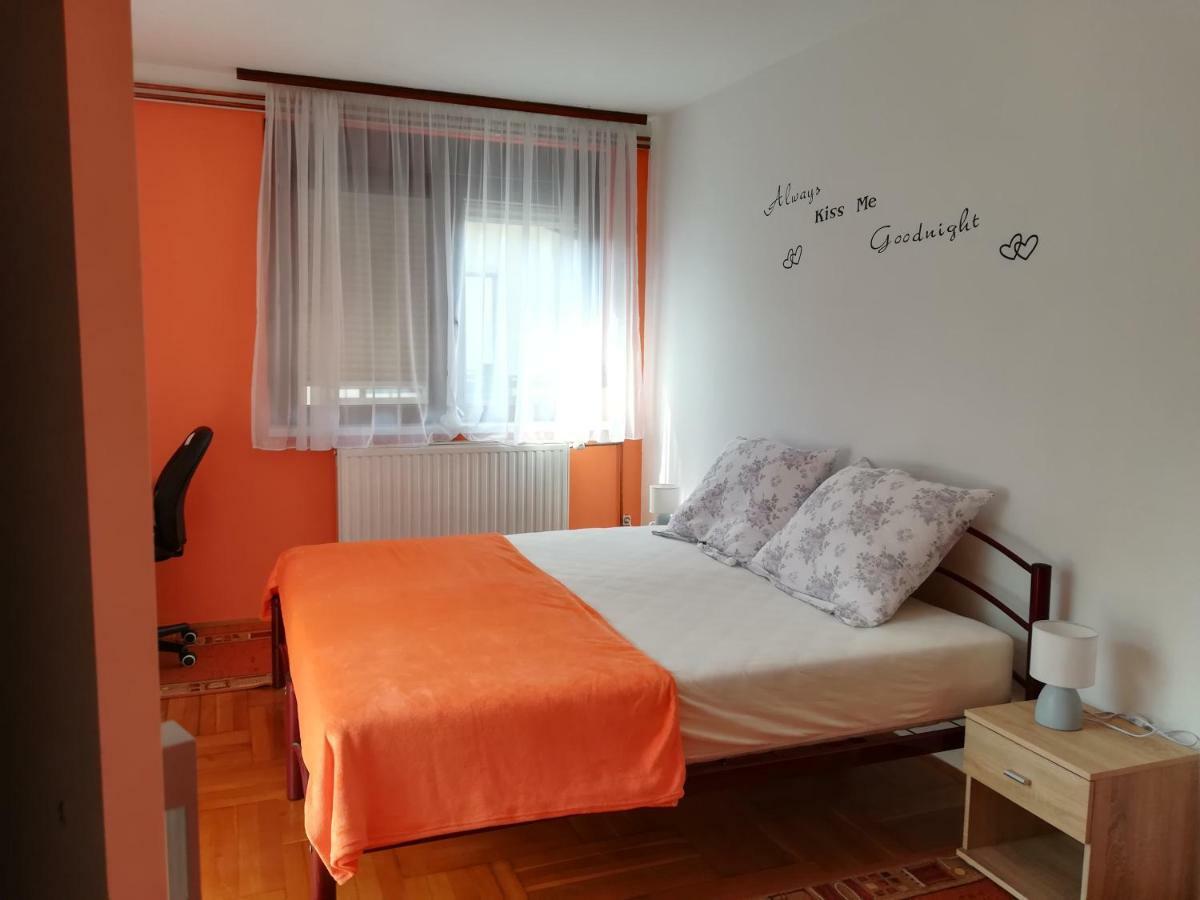 Apartments & Rooms 4 Rijeke Karlovac Bagian luar foto