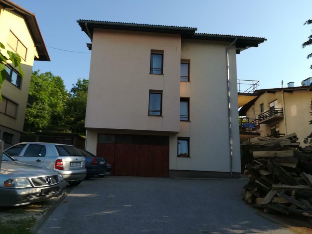 Apartments & Rooms 4 Rijeke Karlovac Bagian luar foto
